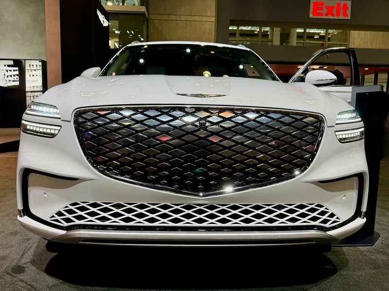 2026 Genesis GV70