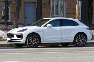 2026 Porsche Macan